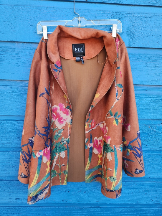 FDJ Jackets & Blazers - FDJ Floral Rust Open-Front Blazer